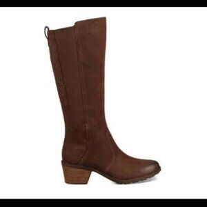 Teva brown tall boots size 7.5